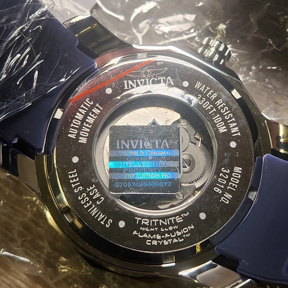 New In Box Invicta NFL Dallas Cowboys Mens Fashion Collector's Watch Black Band - Picture 8 of 11